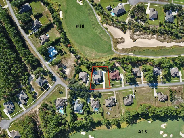 $824,995 | 335 Club House Drive East, Freeport, FL 32439