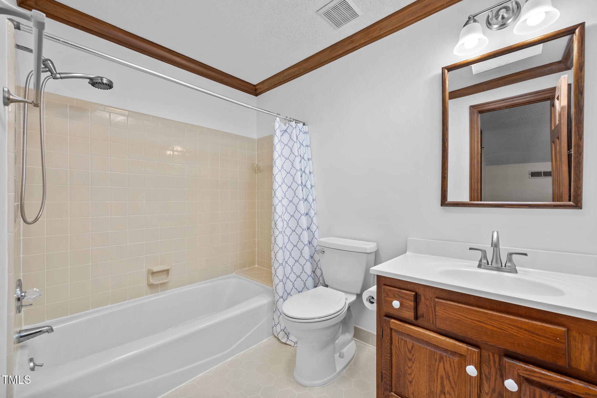 127 Skylark Way Raleigh, NC 27615 - Photo 21 of 26 37-web-or-mls-IMG_7466