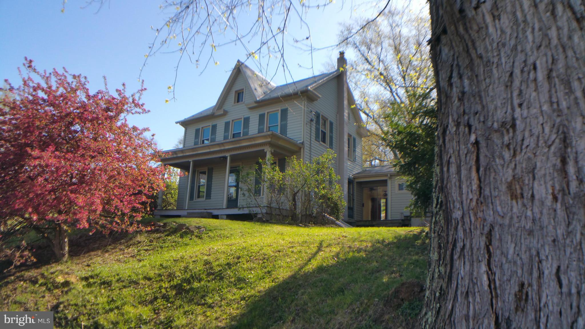 6311 Clevelandtown Road Boonsboro, MD 21713 - Photo 1 of 30 Front