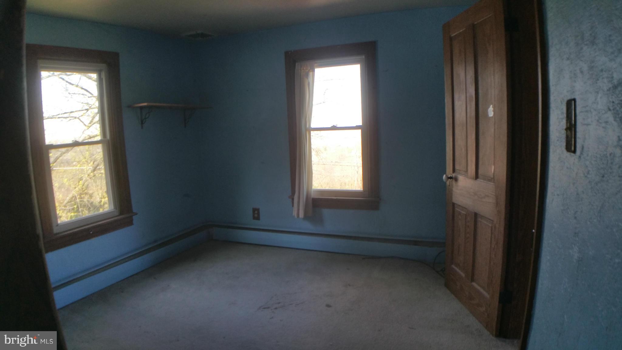6311 Clevelandtown Road Boonsboro, MD 21713 - Photo 22 of 30 Bedroom