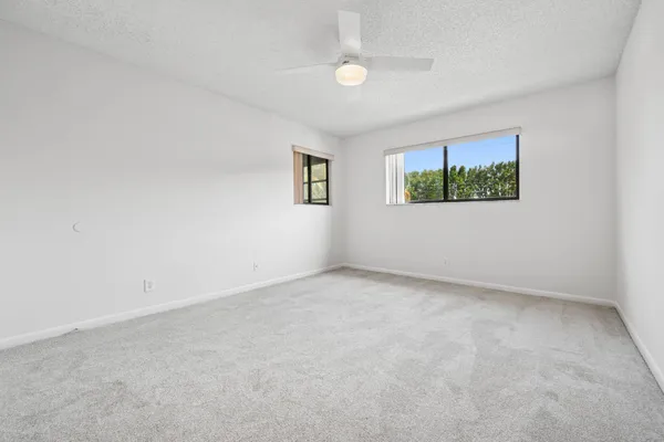 $240,000 | 15450 Pembridge Avenue, Unit 192, Delray Beach, FL 33484