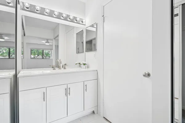 $240,000 | 15450 Pembridge Avenue, Unit 192, Delray Beach, FL 33484