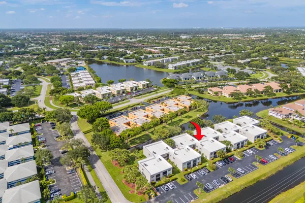$240,000 | 15450 Pembridge Avenue, Unit 192, Delray Beach, FL 33484