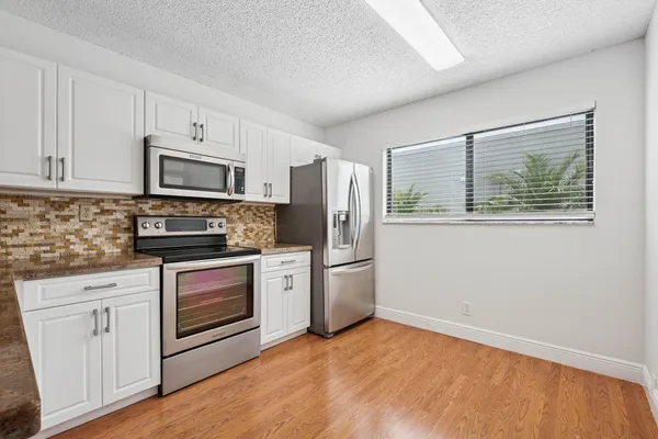 $240,000 | 15450 Pembridge Avenue, Unit 192, Delray Beach, FL 33484