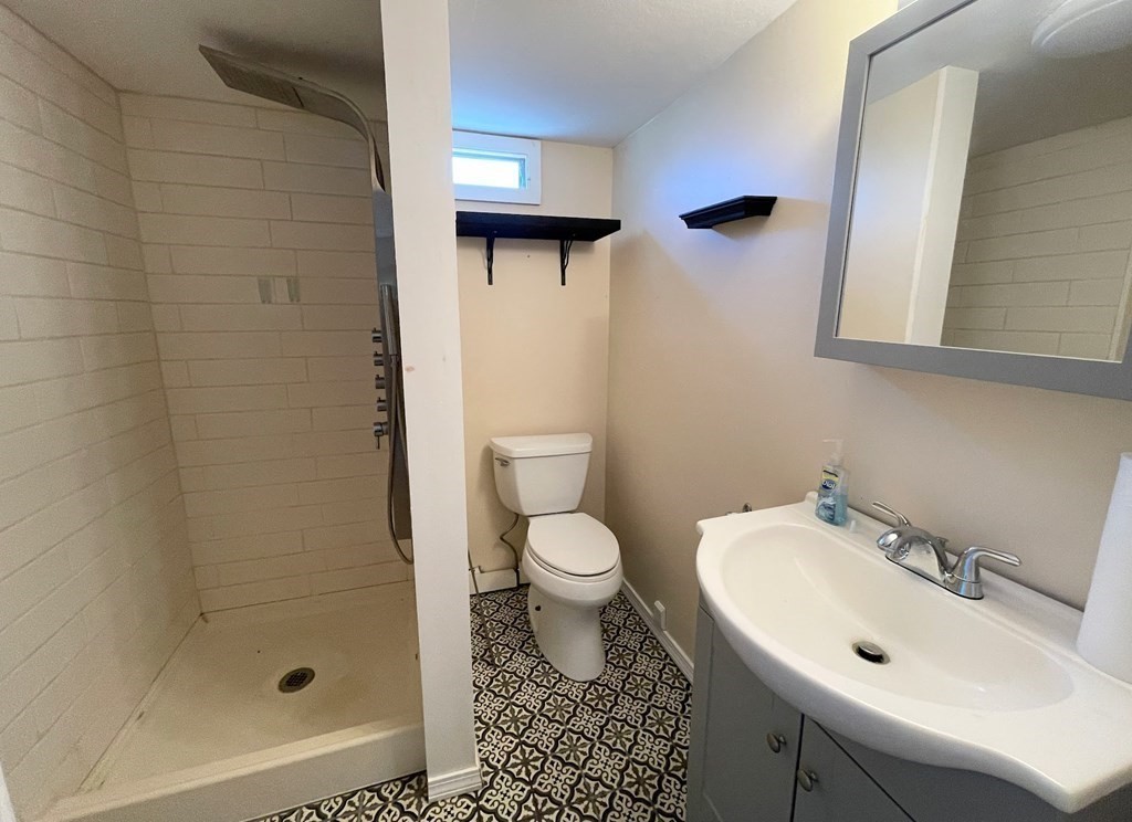 239 Ayer Road, Unit L18 Littleton, MA 01460 - Photo 16 of 19 Gallery Image 16