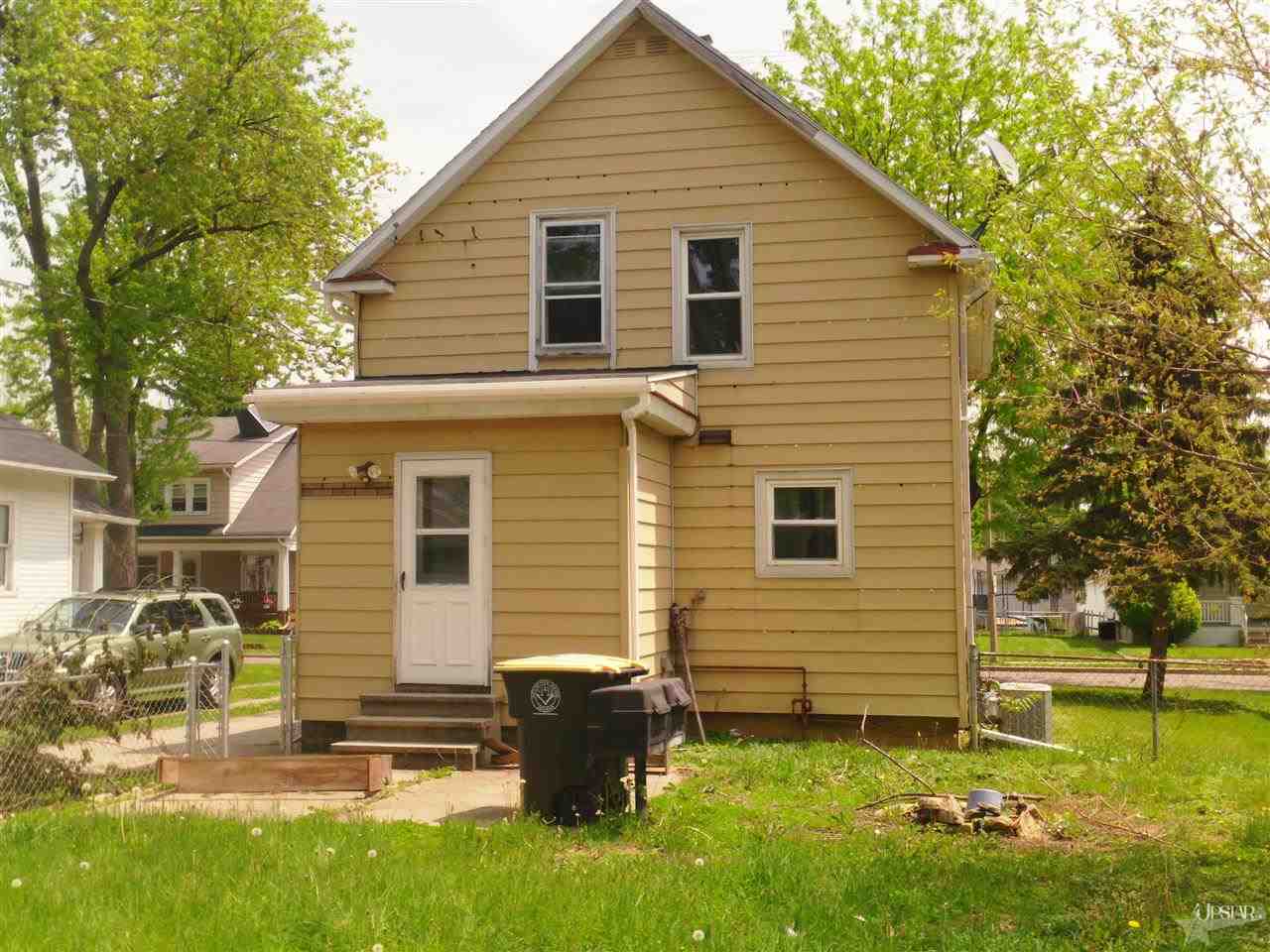 1709 Tecumseh Street Fort Wayne, IN 46805 - Photo 2 of 12