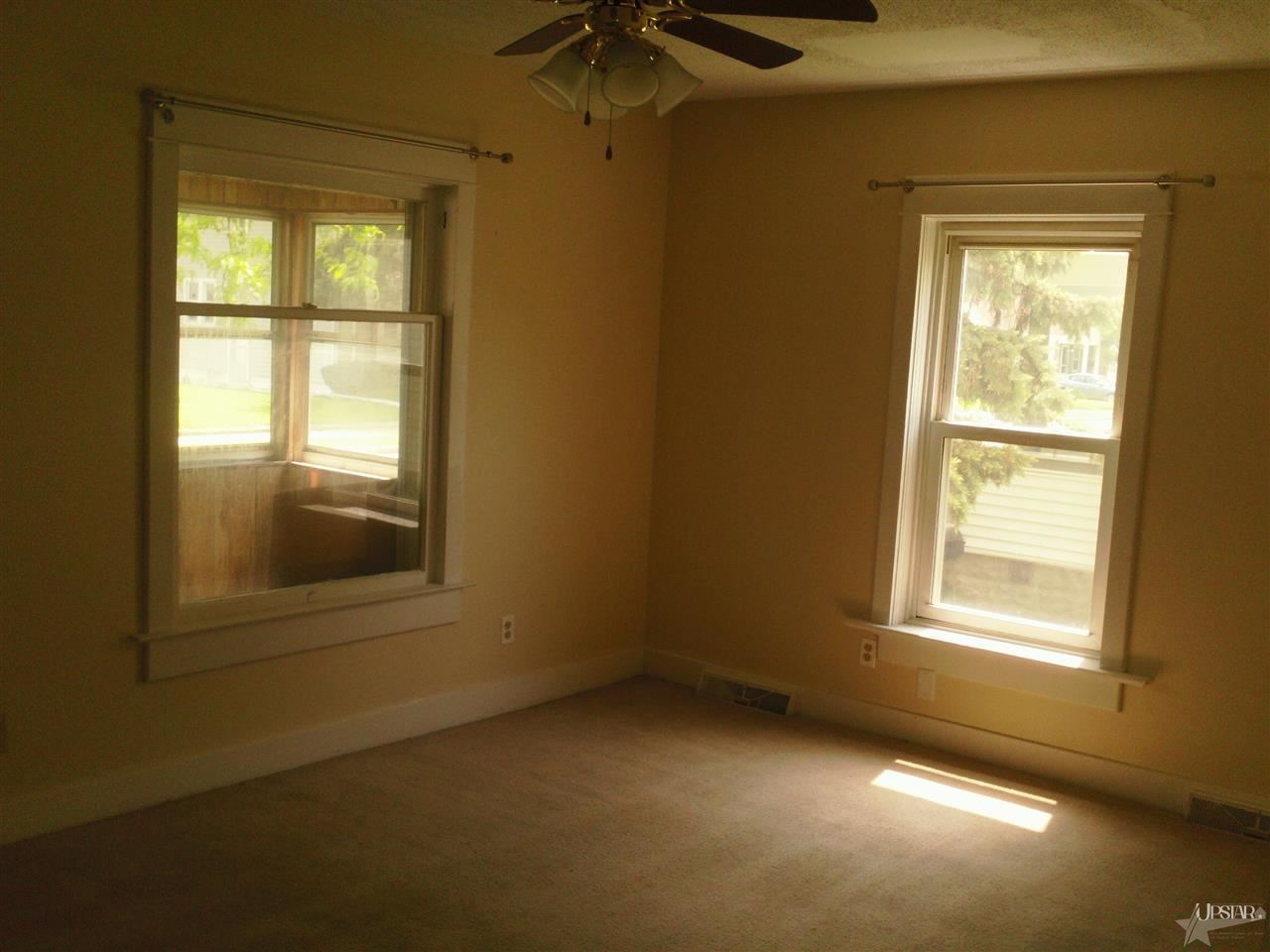 1709 Tecumseh Street Fort Wayne, IN 46805 - Photo 4 of 12