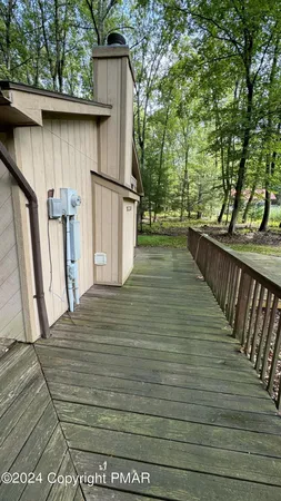 $2,300 | 11 Fern Path Road, Stroudsburg, PA 18360
