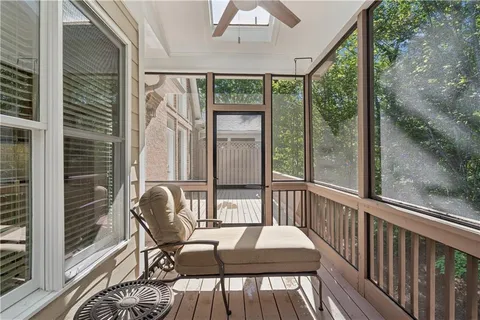 $1,095,000 | 2404 Loxford Lane, Alpharetta, GA 30009