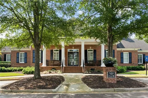 $1,095,000 | 2404 Loxford Lane, Alpharetta, GA 30009