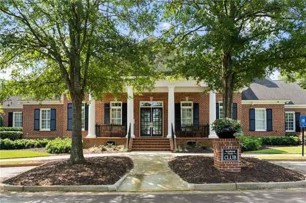 $1,095,000 | 2404 Loxford Lane, Alpharetta, GA 30009