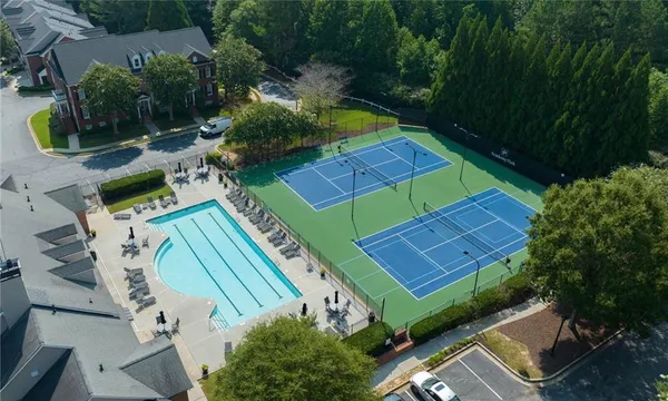 $1,095,000 | 2404 Loxford Lane, Alpharetta, GA 30009