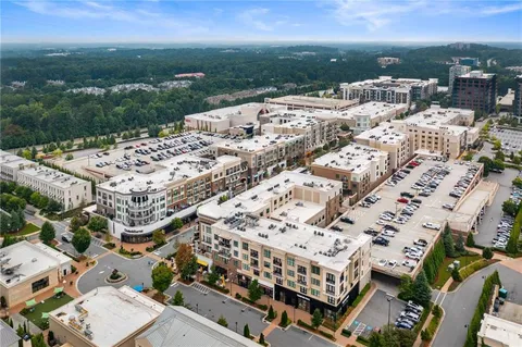 $1,095,000 | 2404 Loxford Lane, Alpharetta, GA 30009