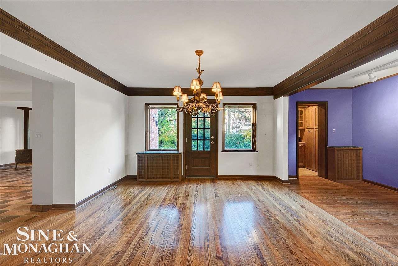 65 Moran Road Grosse Pointe Farms, MI 48236 - Photo 11 of 37