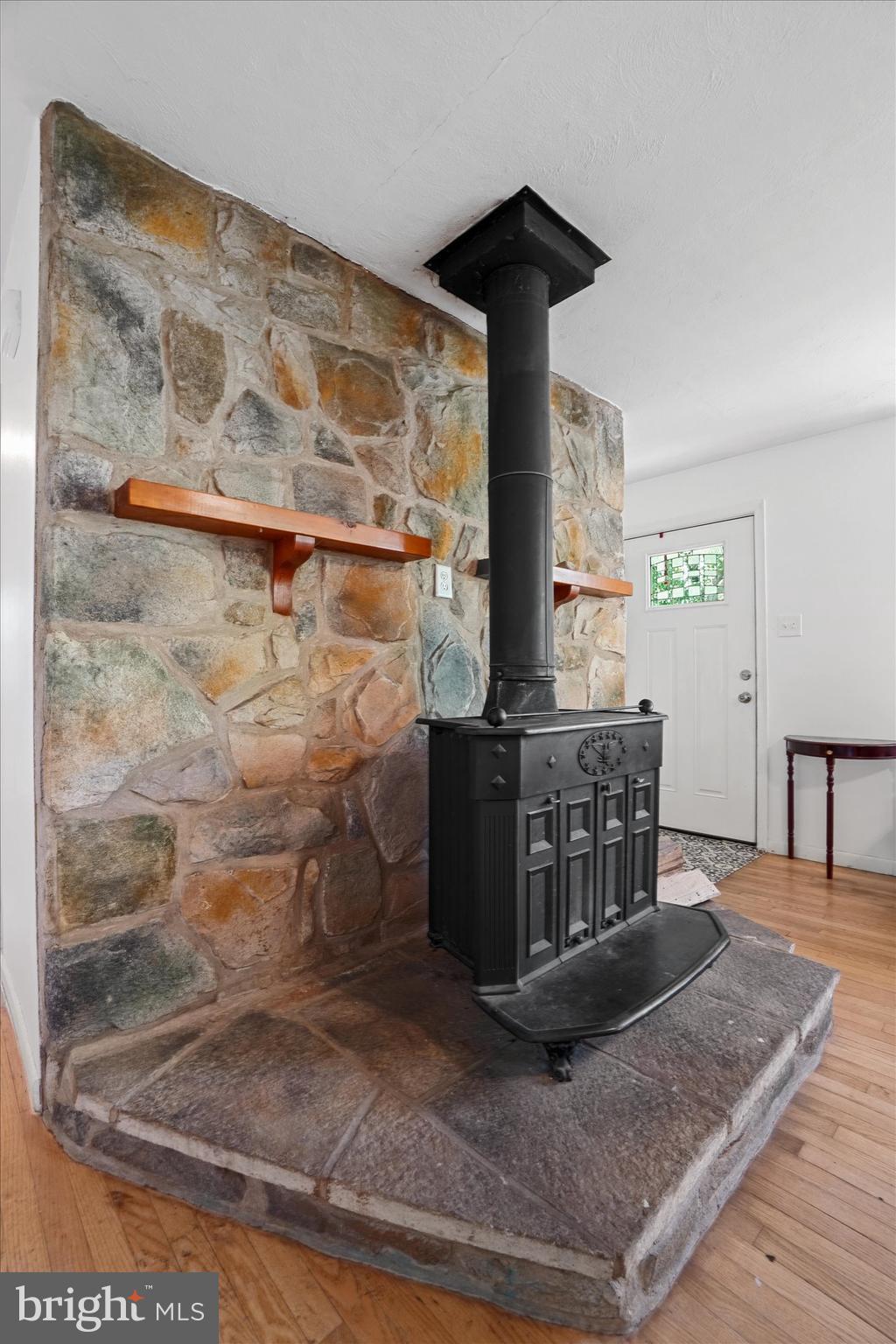 4621 Bridgeview Road Stewartstown, PA 17363 - Photo 8 of 28 Gallery Image 8
