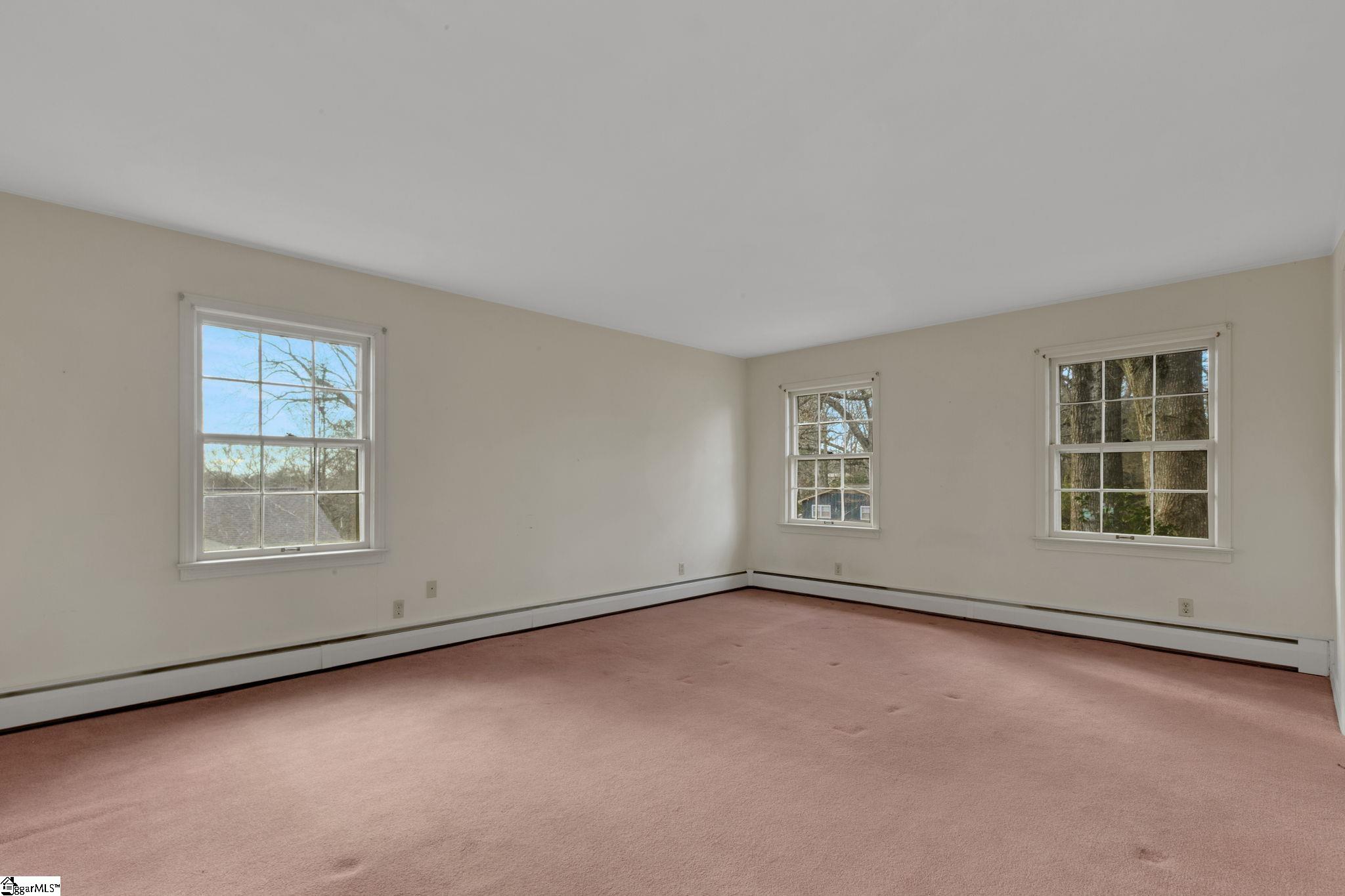 8 Roe Court Greenville, SC 29617 - Photo 21 of 35