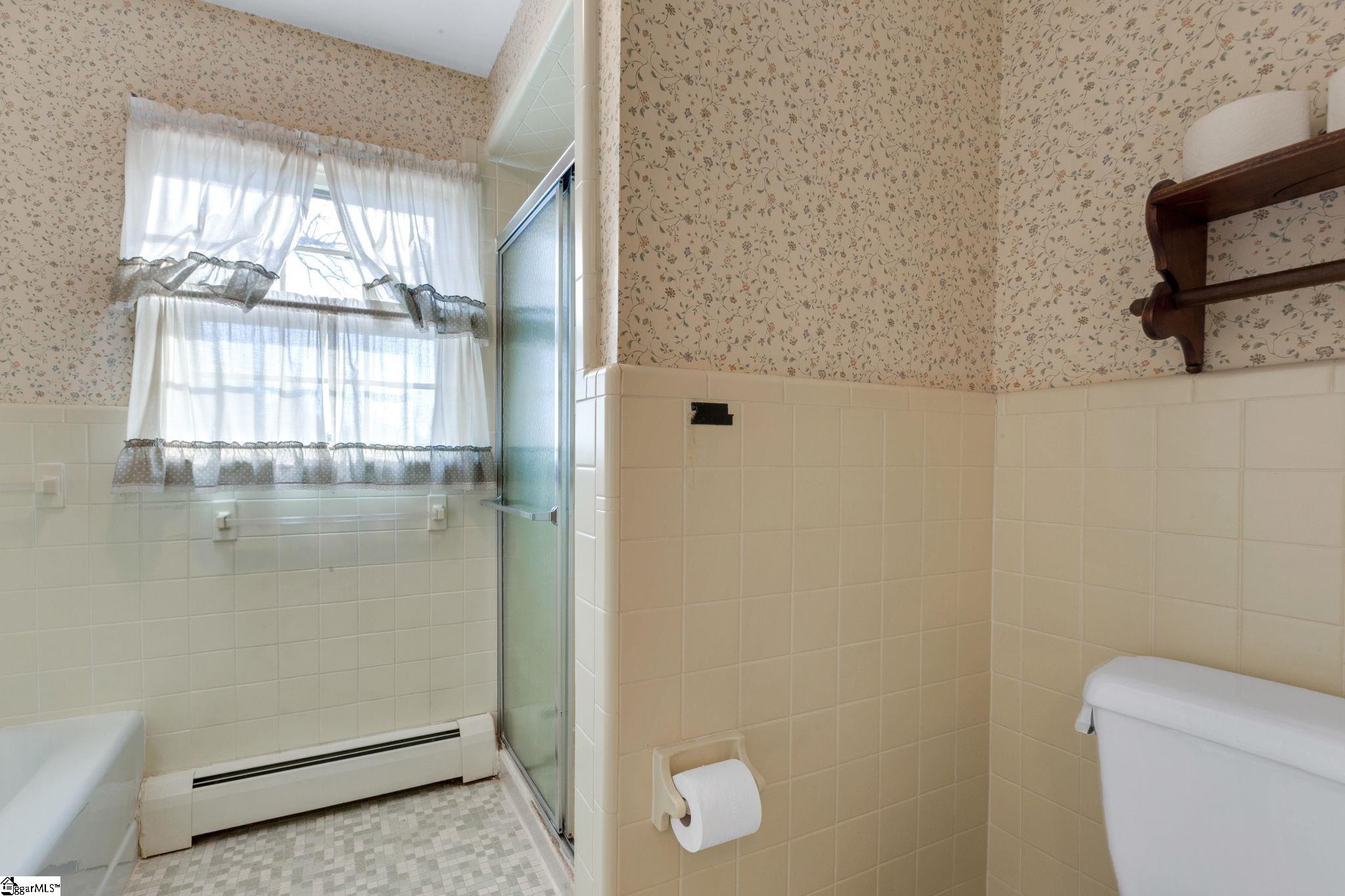 8 Roe Court Greenville, SC 29617 - Photo 27 of 35