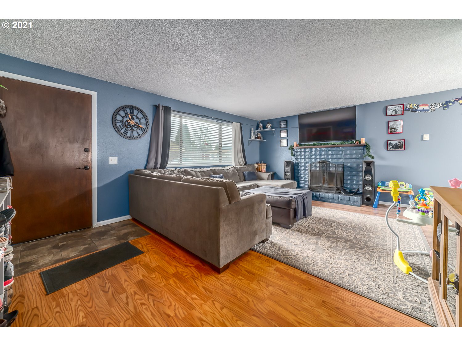 1 South 43rd Street Springfield, OR 97478 - Photo 3 of 31