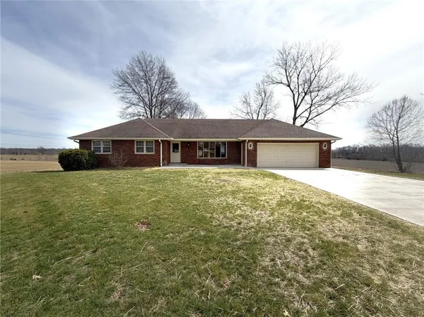 $275,000 | 805 Fairlane Drive, Chillicothe, MO 64601