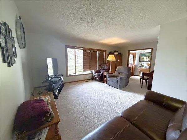 $275,000 | 805 Fairlane Drive, Chillicothe, MO 64601