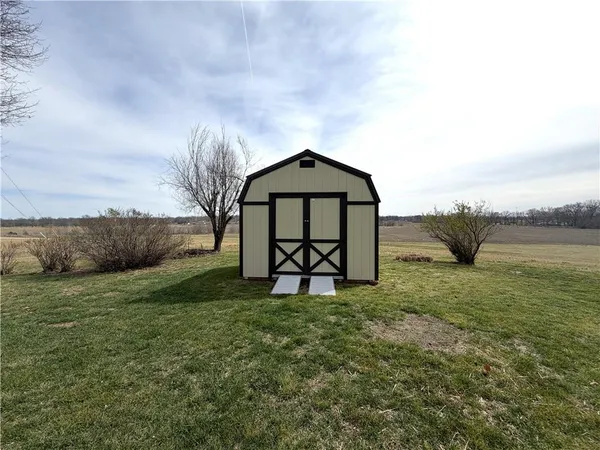 $275,000 | 805 Fairlane Drive, Chillicothe, MO 64601