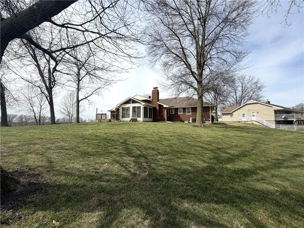 $275,000 | 805 Fairlane Drive, Chillicothe, MO 64601