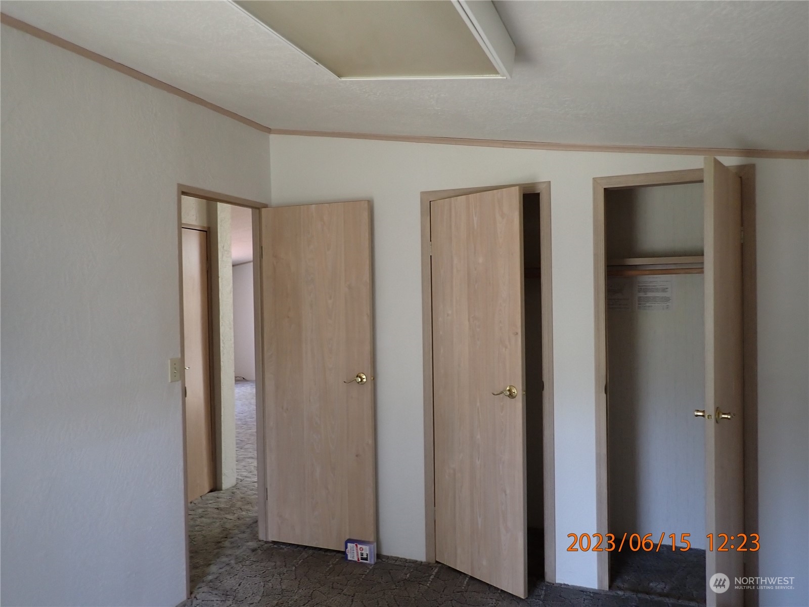 17940 Mi Lane Southwest Rochester, WA 98579 - Photo 36 of 39 wooden floor with closet