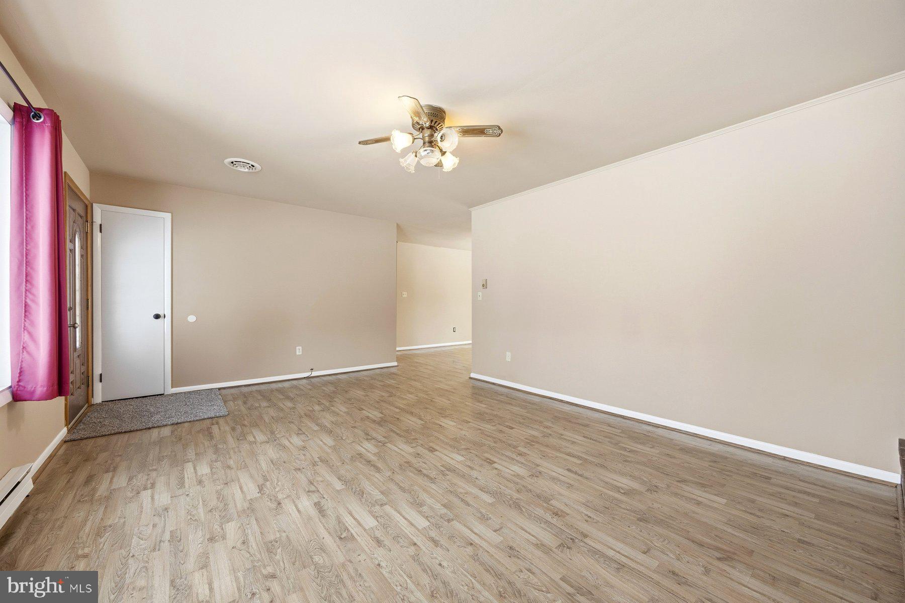 5884 Woodbine Road Woodbine, MD 21797 - Photo 9 of 36