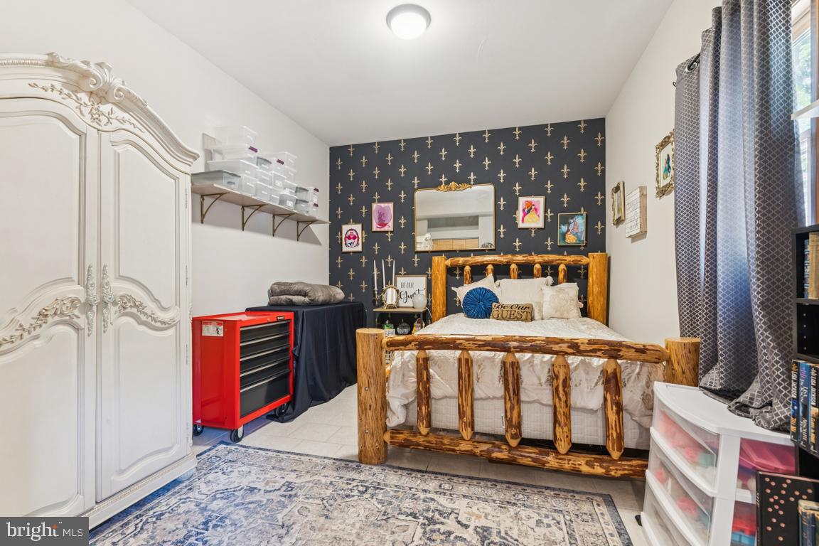 29 Panama Road Chatsworth, NJ 08019 - Photo 11 of 31 Entry-level bedroom