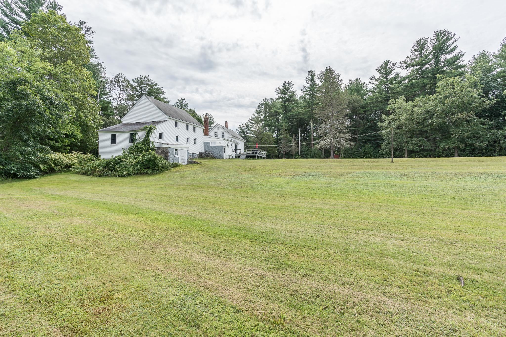 61 Duston Road Salem, NH 03079 - Photo 11 of 37