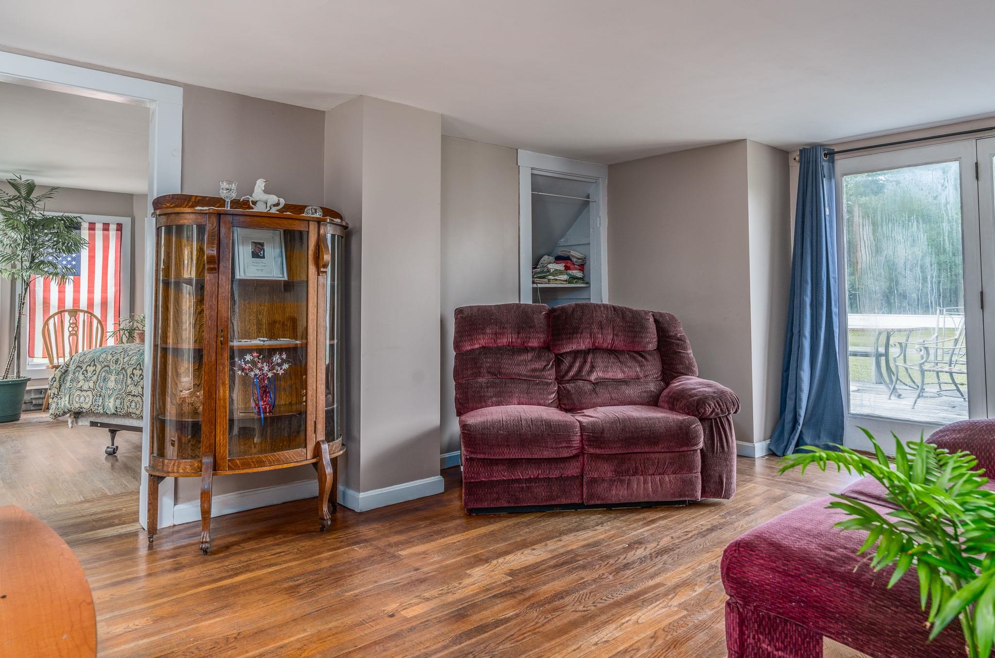 61 Duston Road Salem, NH 03079 - Photo 20 of 37