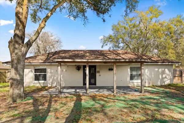 $290,000 | 2728 Bayview Drive, Eustis, FL 32726