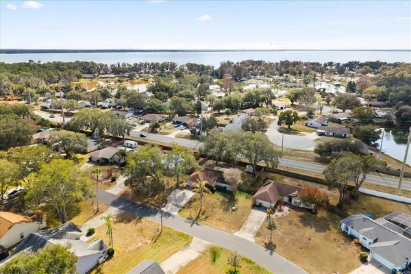 $290,000 | 2728 Bayview Drive, Eustis, FL 32726