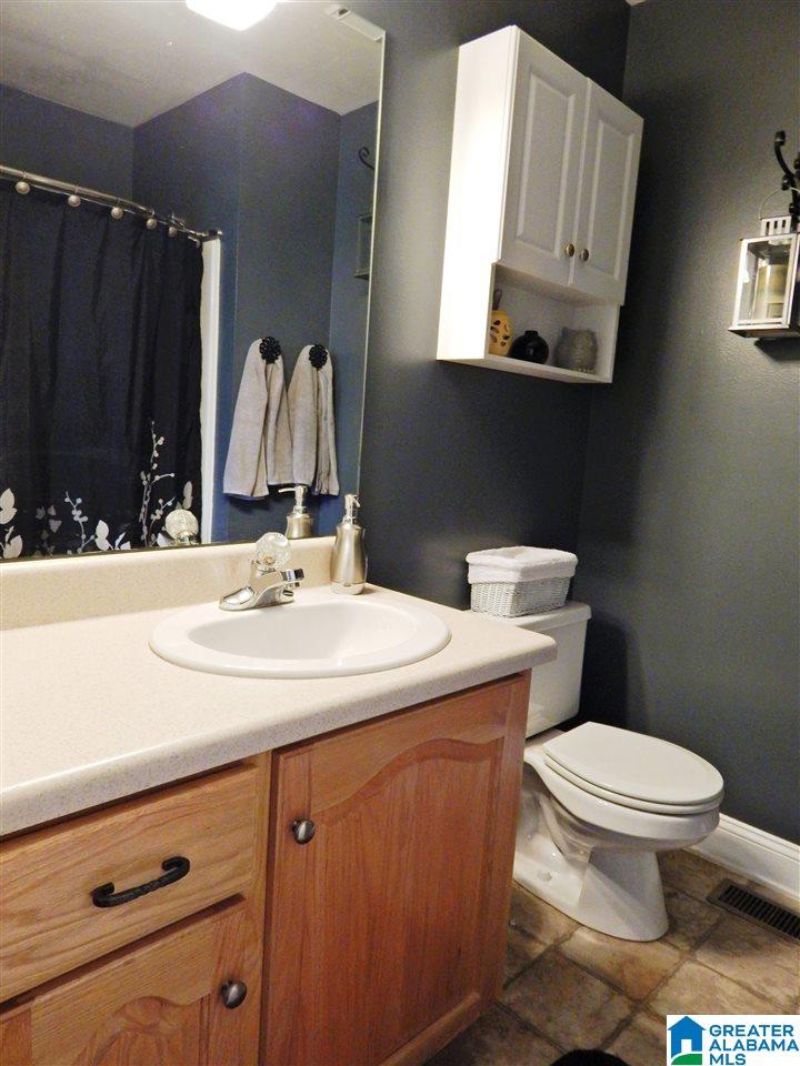 1481 Thomas Road Warrior, AL 35180 - Photo 24 of 33