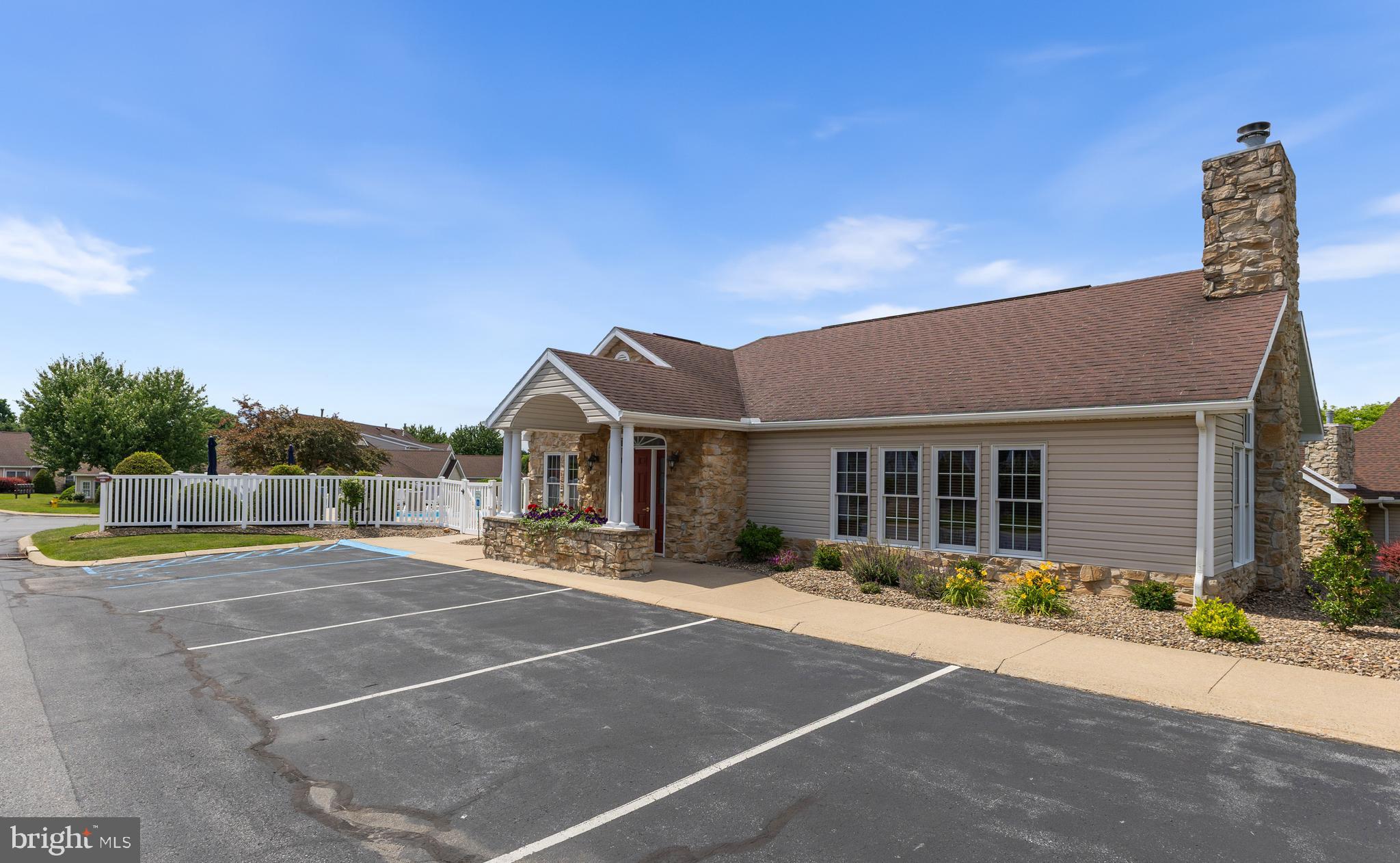 3301 Shellers Bend, Unit 941 State College, PA 16801 - Photo 28 of 29