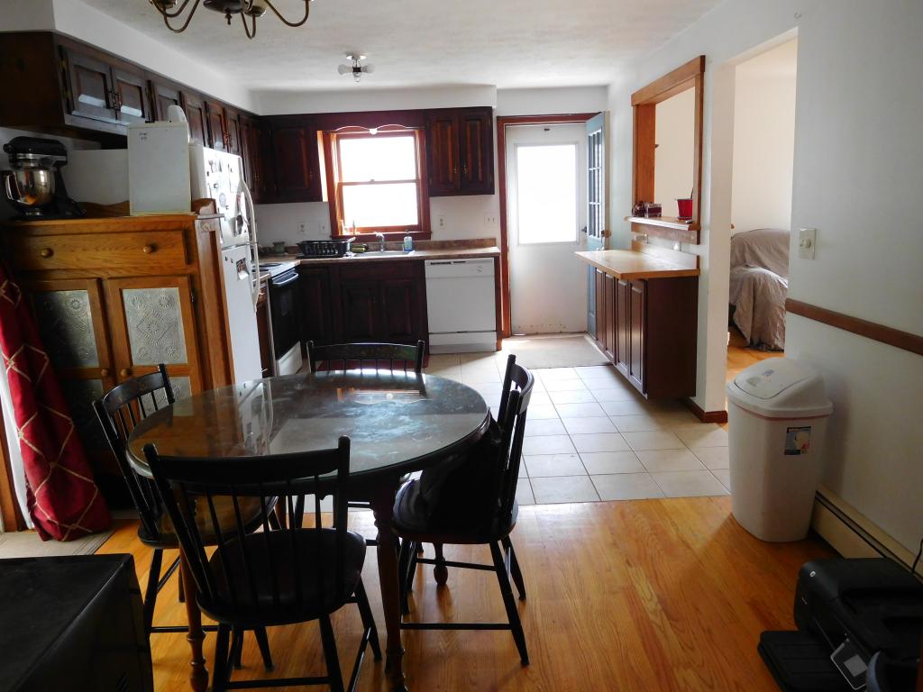 32 Old Wellington Road, Unit 32 Manchester, NH 03104 - Photo 5 of 14 Gallery Image 5