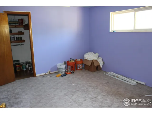 a view of a livingroom with furniture