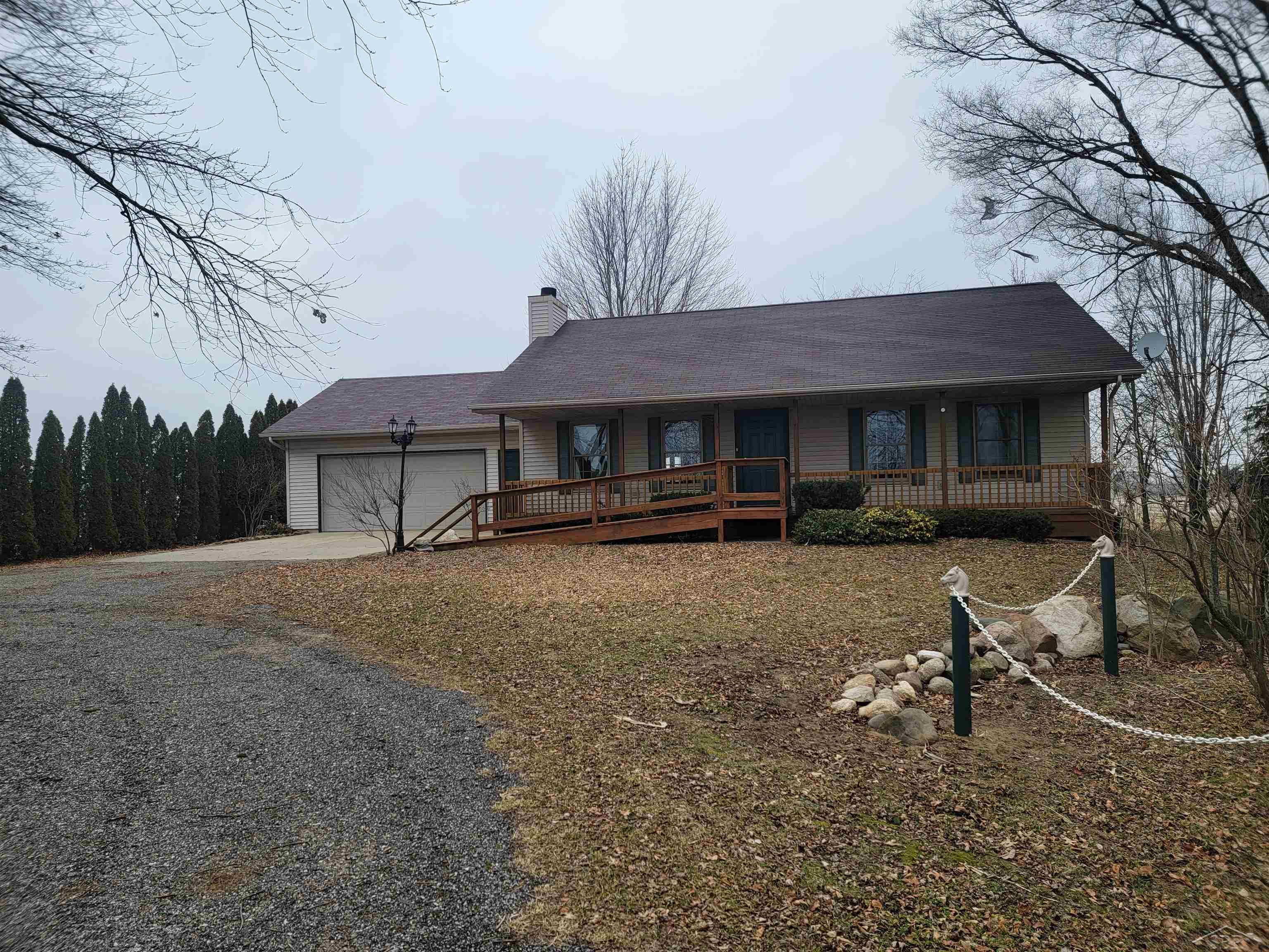 14550 Geddes Road Hemlock, MI 48626 - Photo 1 of 24