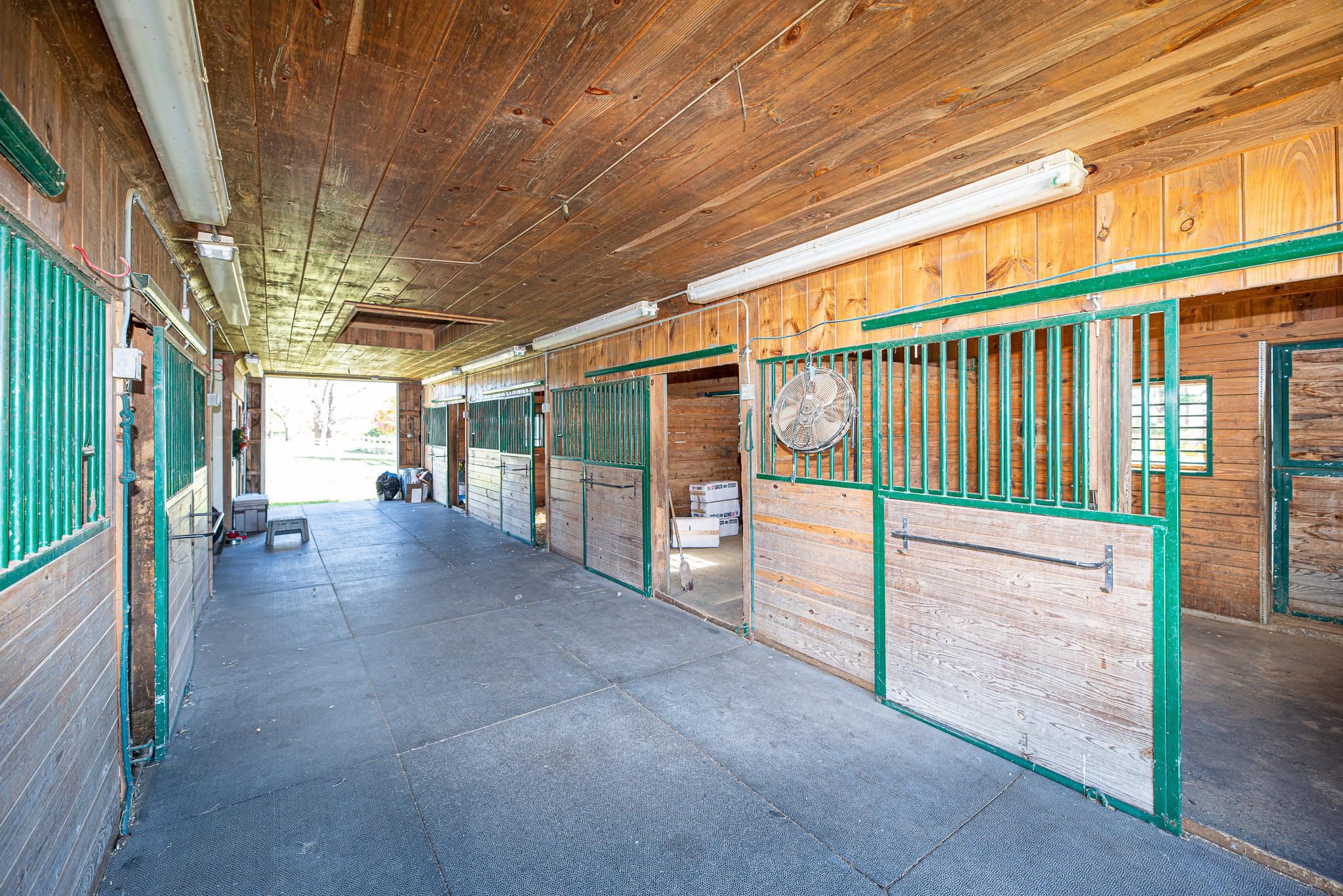 14 Plumer Road Epping, NH 03042 - Photo 32 of 40