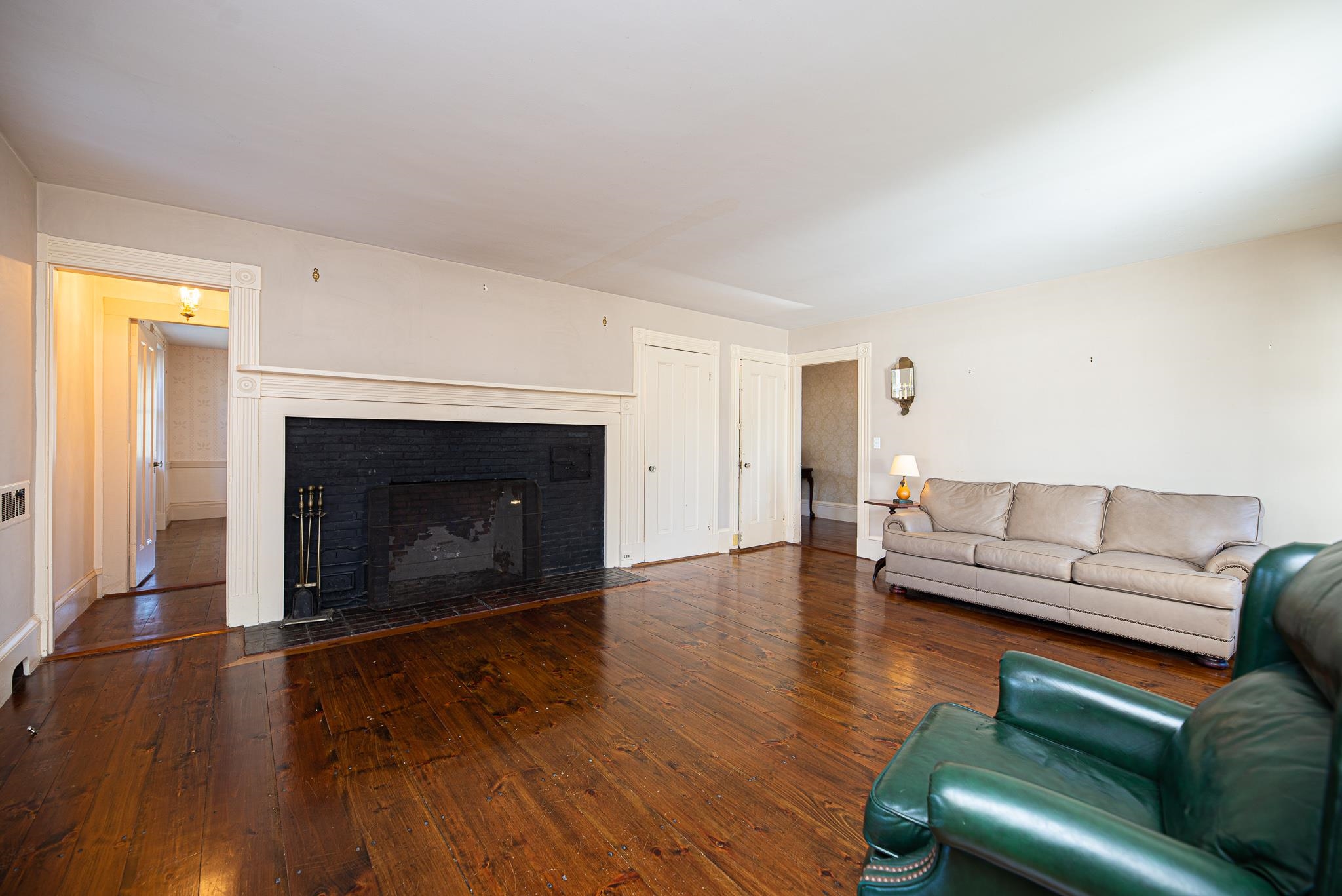 14 Plumer Road Epping, NH 03042 - Photo 8 of 40