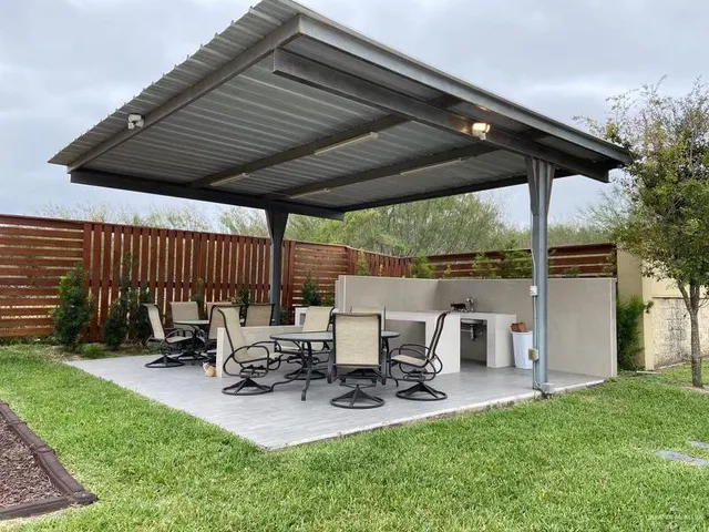 $1,350 | 2210 East 1st Street, Unit 12, Mission, TX 78572