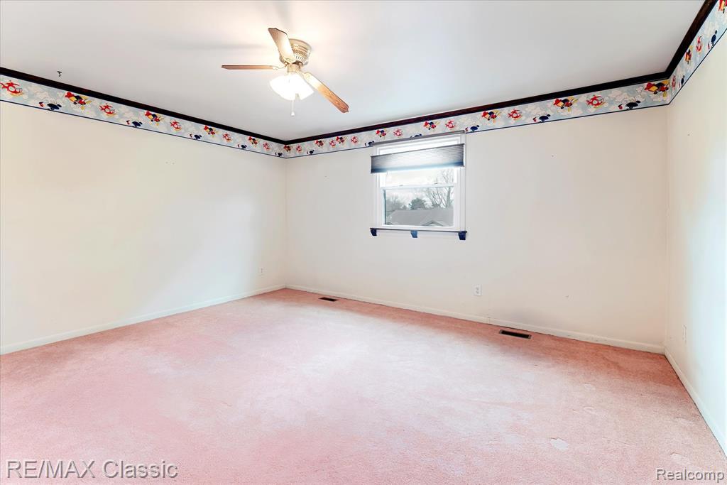 9039 Lake E Road, Unit 45 Clarkston, MI 48348 - Photo 27 of 53