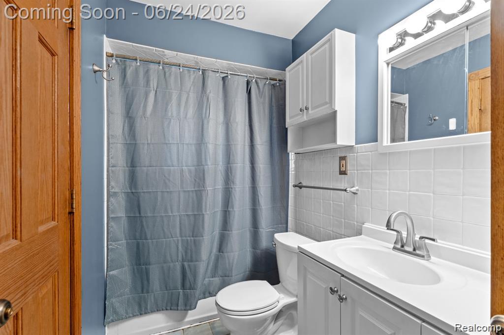 323 North Campbell Road Royal Oak, MI 48067 - Photo 15 of 22