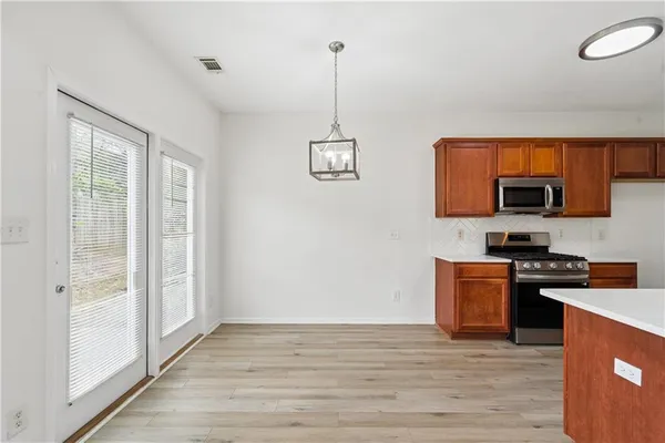 $460,000 | 547 Bridgeton Cove Northeast, Suwanee, GA 30024