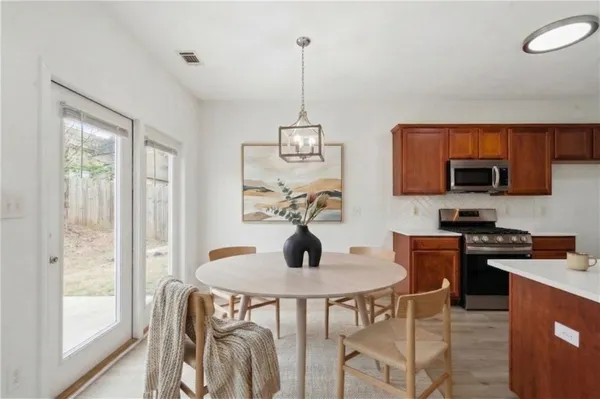 $460,000 | 547 Bridgeton Cove Northeast, Suwanee, GA 30024