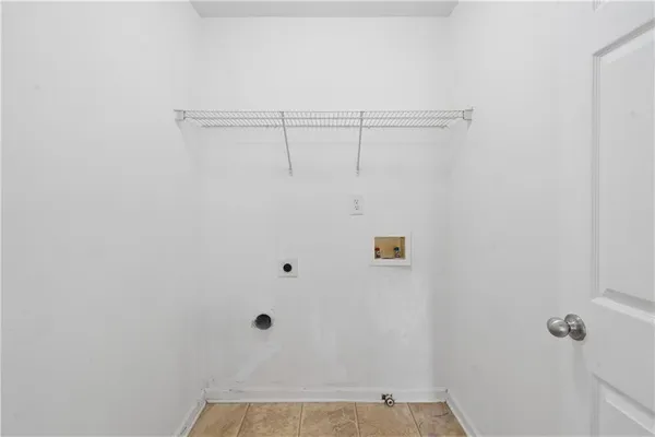 $460,000 | 547 Bridgeton Cove Northeast, Suwanee, GA 30024