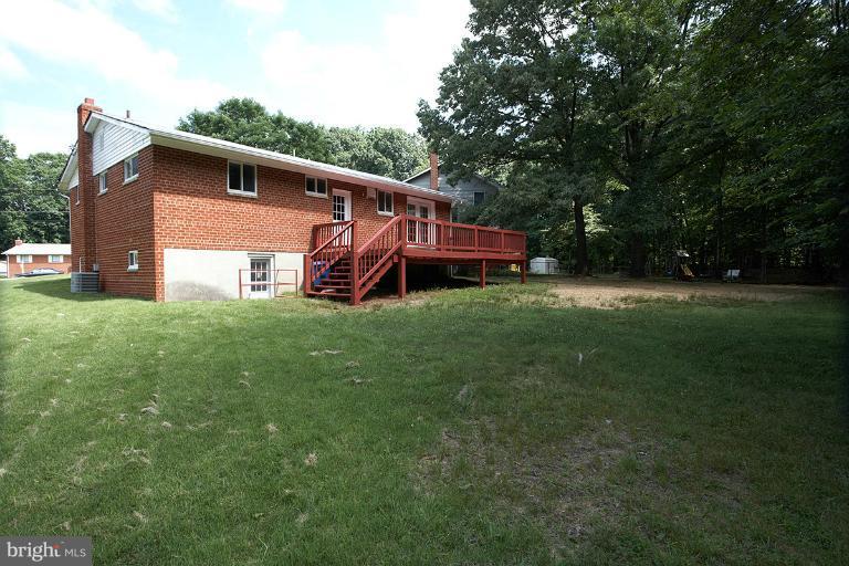 102 Hannes Street Silver Spring, MD 20901 - Photo 14 of 30 Exterior (Rear)