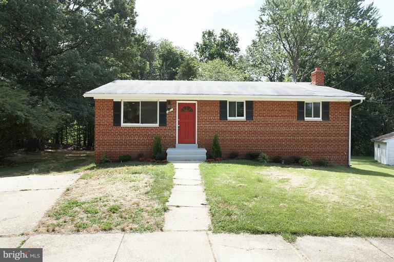102 Hannes Street Silver Spring, MD 20901 - Photo 27 of 30 Exterior (Front)