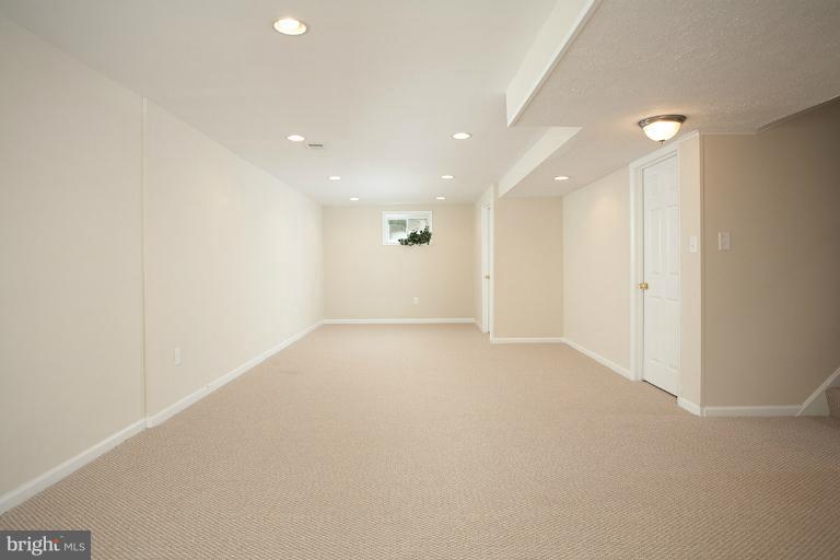 102 Hannes Street Silver Spring, MD 20901 - Photo 29 of 30 Basement