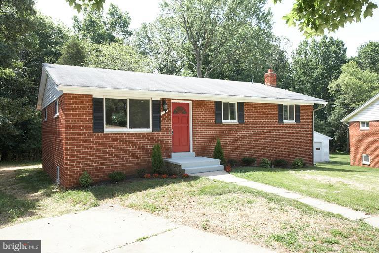 102 Hannes Street Silver Spring, MD 20901 - Photo 30 of 30 Exterior (Front)